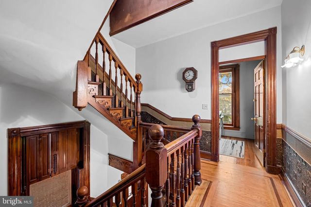 55 PENNSYLVANIA AVE, Westminster, MD 21157