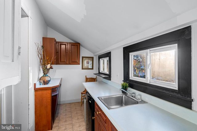 55 PENNSYLVANIA AVE, Westminster, MD 21157