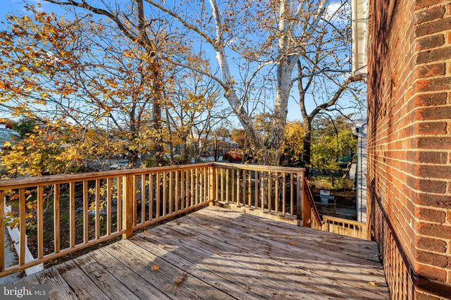 55 PENNSYLVANIA AVE, Westminster, MD 21157