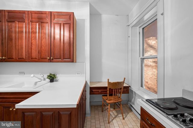 55 PENNSYLVANIA AVE, Westminster, MD 21157