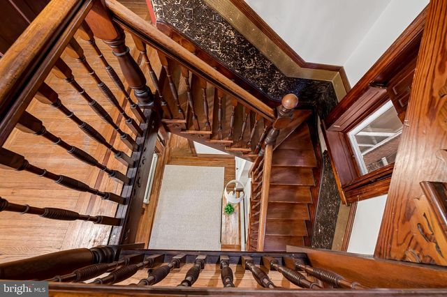 55 PENNSYLVANIA AVE, Westminster, MD 21157