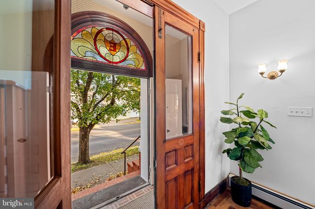 55 PENNSYLVANIA AVE, Westminster, MD 21157