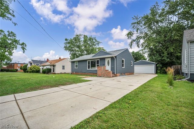 22009 Miles Road, North Randall, OH 44128
