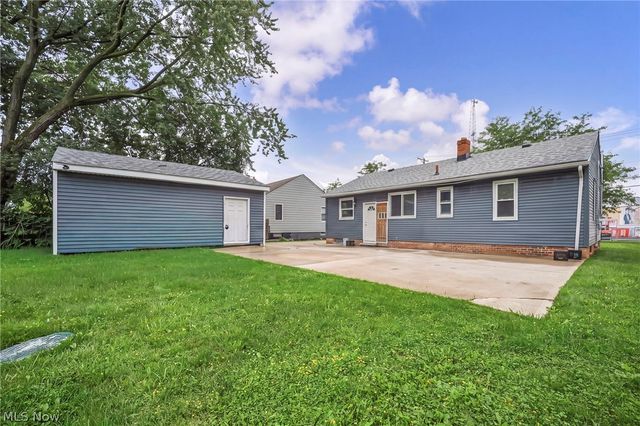 22009 Miles Road, North Randall, OH 44128