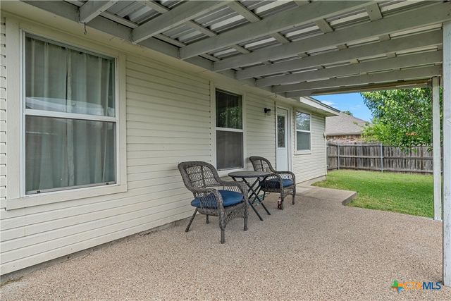 2032 Sabine Drive, Waco, TX 76708