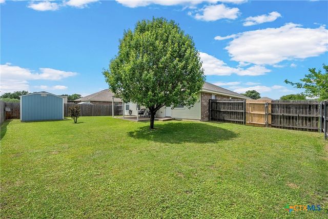 2032 Sabine Drive, Waco, TX 76708