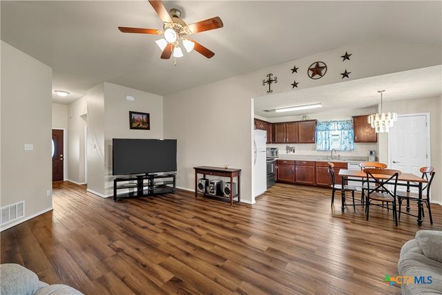 2032 Sabine Drive, Waco, TX 76708