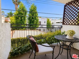 6151 Orange Street 203, Los Angeles, CA 90048