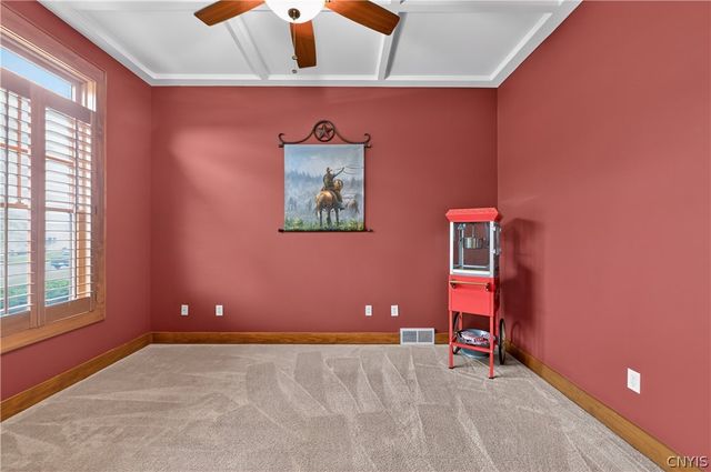 3419 Long Shadow Dr, Lysander, NY 13027