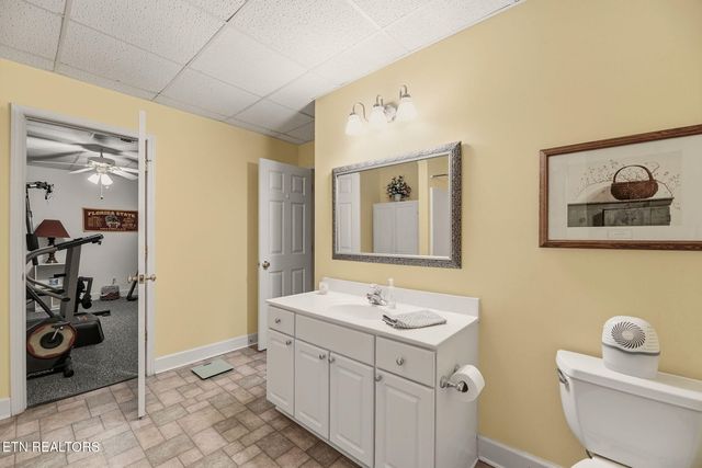 6137 Edmondson Lane, Knoxville, TN 37918