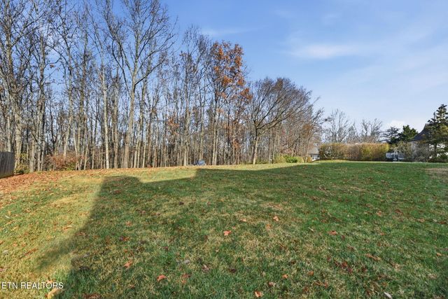 6137 Edmondson Lane, Knoxville, TN 37918