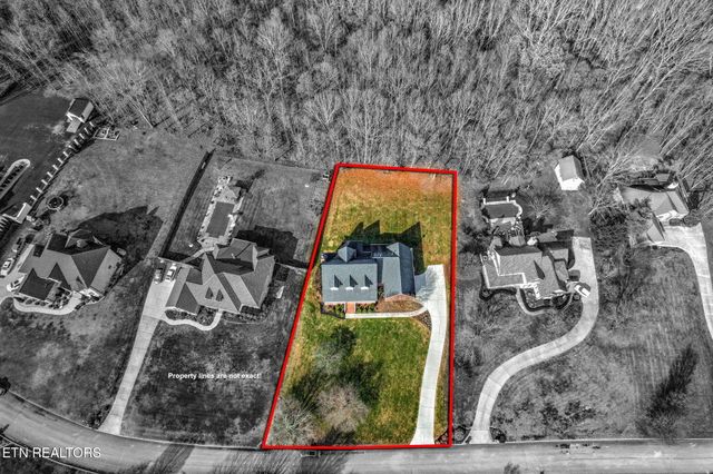 6137 Edmondson Lane, Knoxville, TN 37918