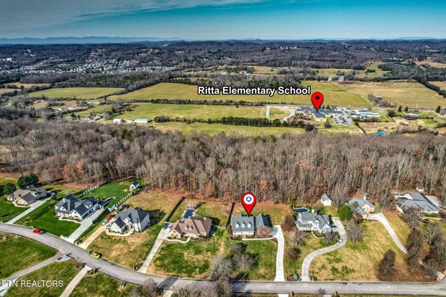 6137 Edmondson Lane, Knoxville, TN 37918