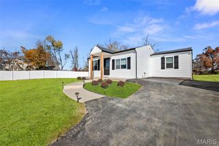 248 Blanche Drive, St Charles, MO 63303