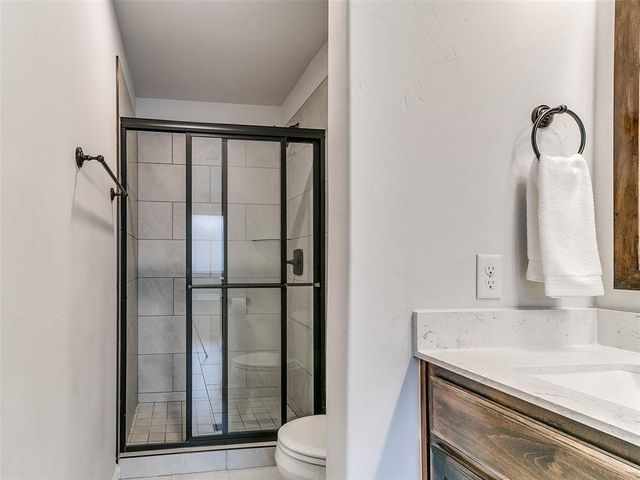 19616 Bolton Road, Edmond, OK 73012