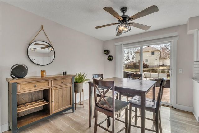 729 W 59th Street, Davenport, IA 52806