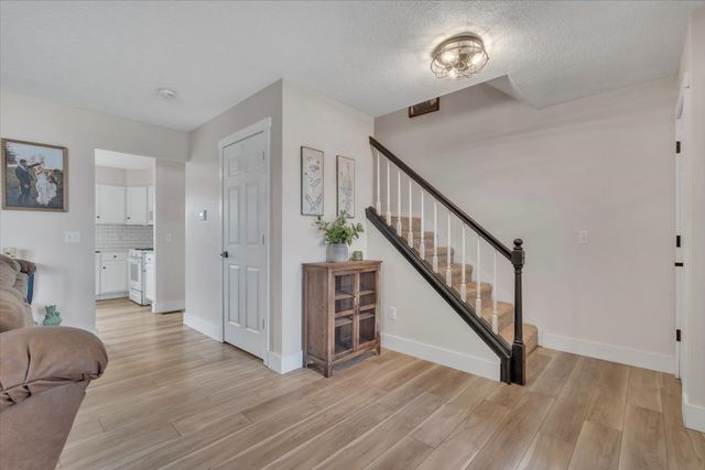 729 W 59th Street, Davenport, IA 52806