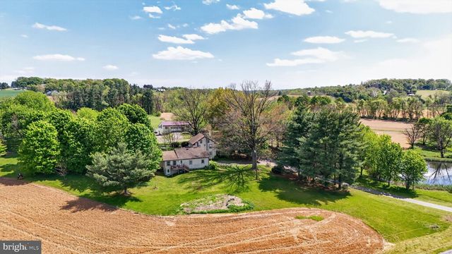 1599 SANCTUARY RD, Manheim, PA 17545