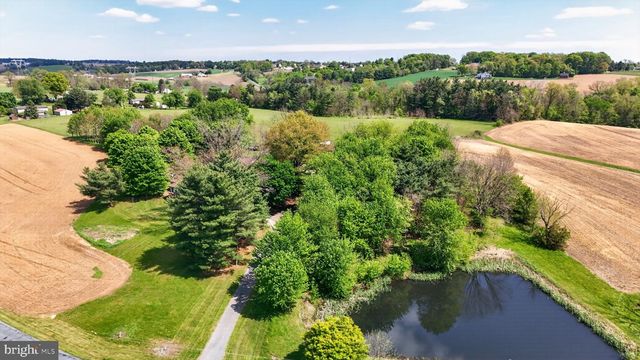 1599 SANCTUARY RD, Manheim, PA 17545