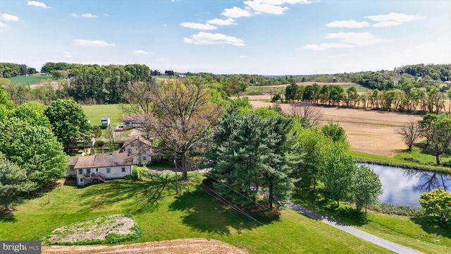 1599 SANCTUARY RD, Manheim, PA 17545