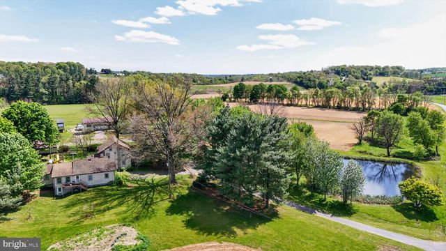 1599 SANCTUARY RD, Manheim, PA 17545