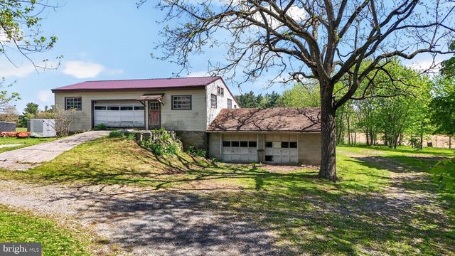 1599 SANCTUARY RD, Manheim, PA 17545