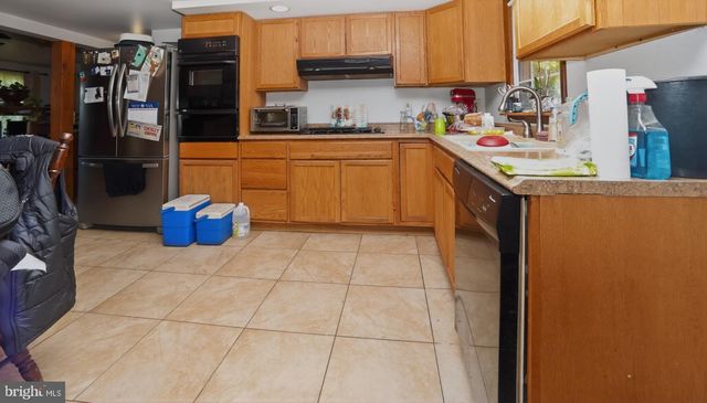 1599 SANCTUARY RD, Manheim, PA 17545