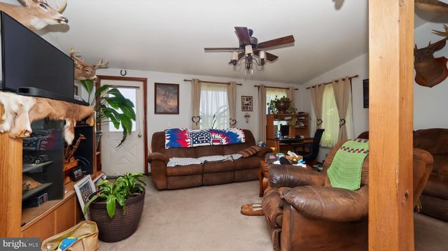 1599 SANCTUARY RD, Manheim, PA 17545