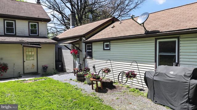 1599 SANCTUARY RD, Manheim, PA 17545