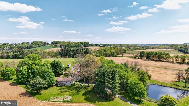 1599 SANCTUARY RD, Manheim, PA 17545