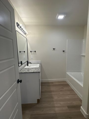 2513 Kenwood Avenue, Lubbock, TX 79407