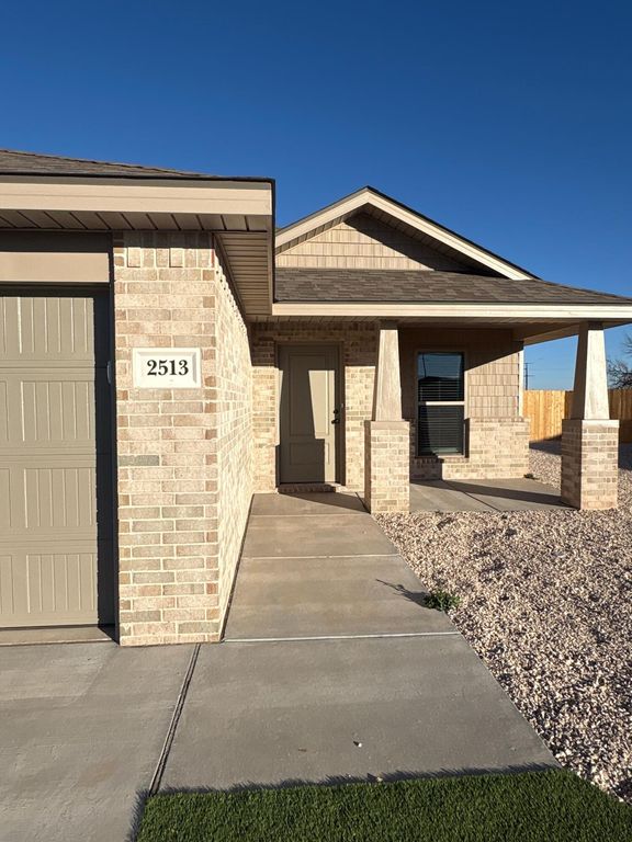 2513 Kenwood Avenue, Lubbock, TX 79407