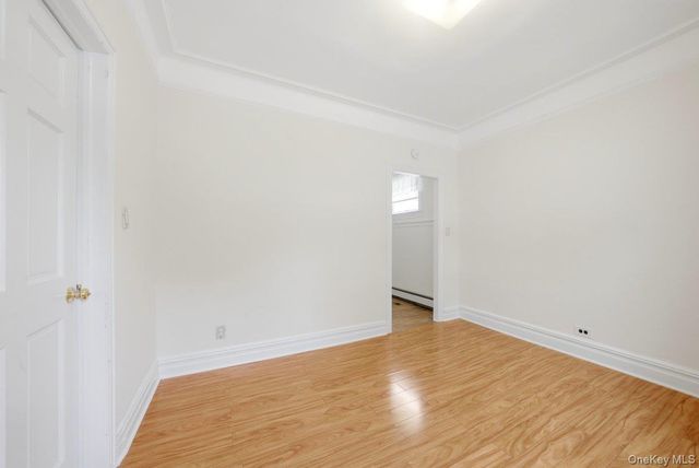96 Wakefield Avenue, Yonkers, NY 10704