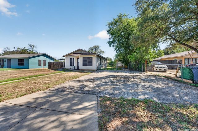 330 Bickley St, San Antonio, TX 78221