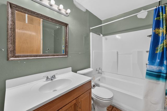 330 Bickley St, San Antonio, TX 78221