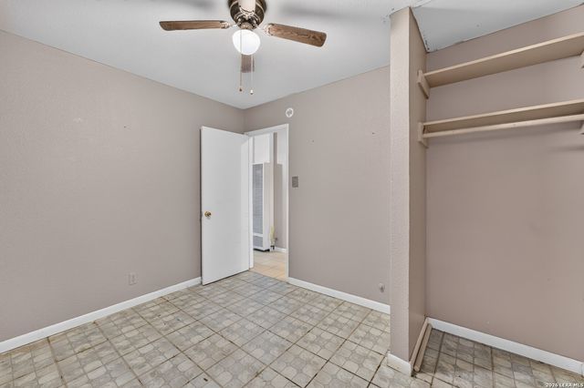 330 Bickley St, San Antonio, TX 78221