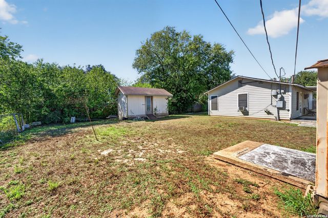 330 Bickley St, San Antonio, TX 78221