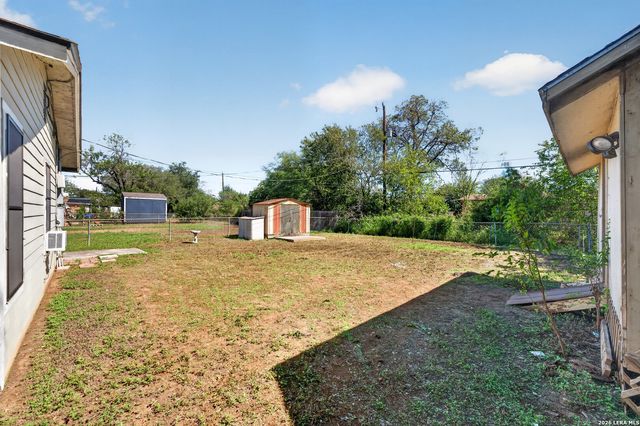 330 Bickley St, San Antonio, TX 78221
