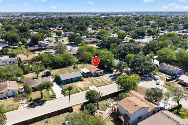 330 Bickley St, San Antonio, TX 78221