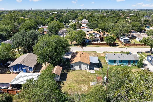 330 Bickley St, San Antonio, TX 78221