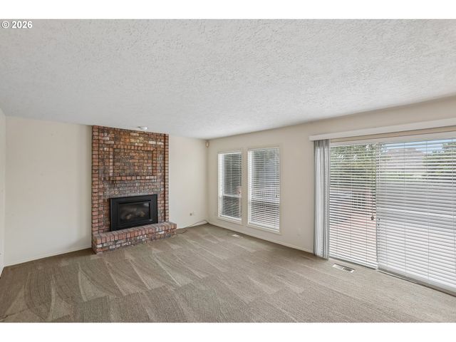 17217 Se FISHER Dr, Vancouver, WA 98683
