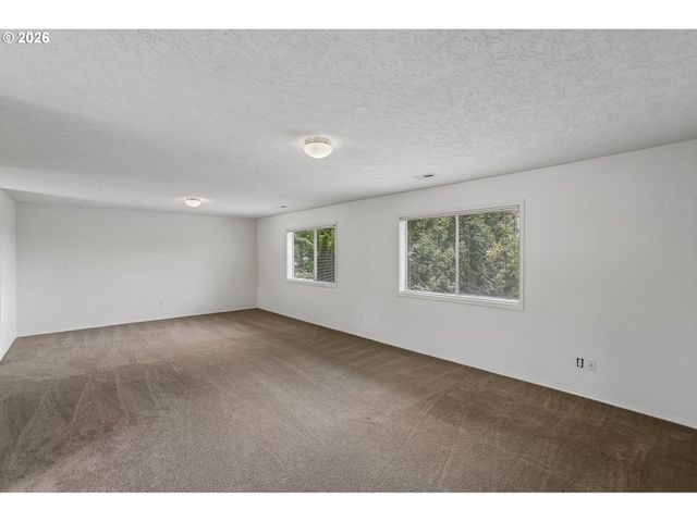 17217 Se FISHER Dr, Vancouver, WA 98683