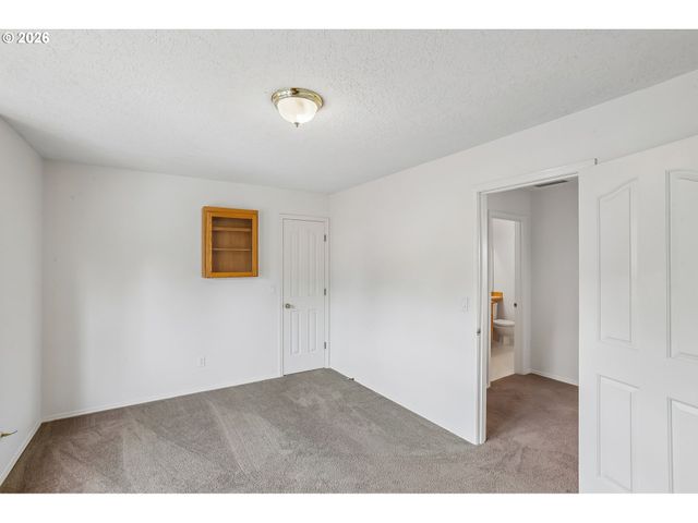 17217 Se FISHER Dr, Vancouver, WA 98683