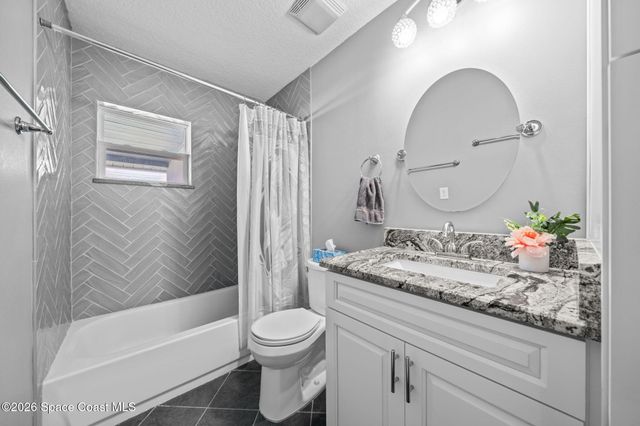 328 Humbert Street NE, Palm Bay, FL 32907