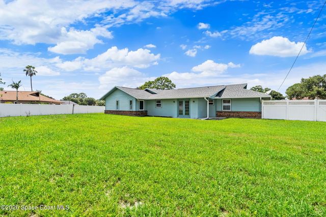 328 Humbert Street NE, Palm Bay, FL 32907