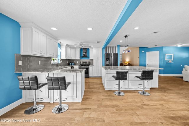 328 Humbert Street NE, Palm Bay, FL 32907