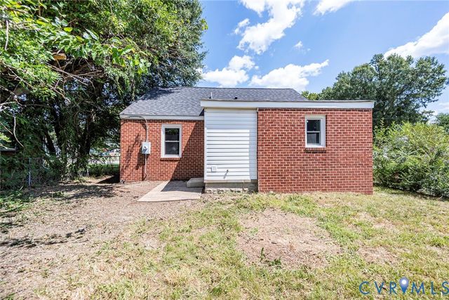 1250 Hilton Pl, Petersburg, VA 23803