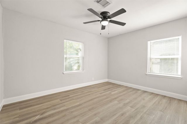 606 Roosevelt Street, La Marque, TX 77568