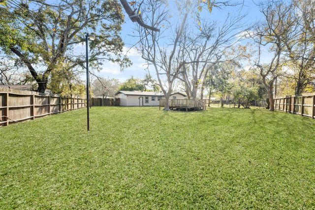 606 Roosevelt Street, La Marque, TX 77568