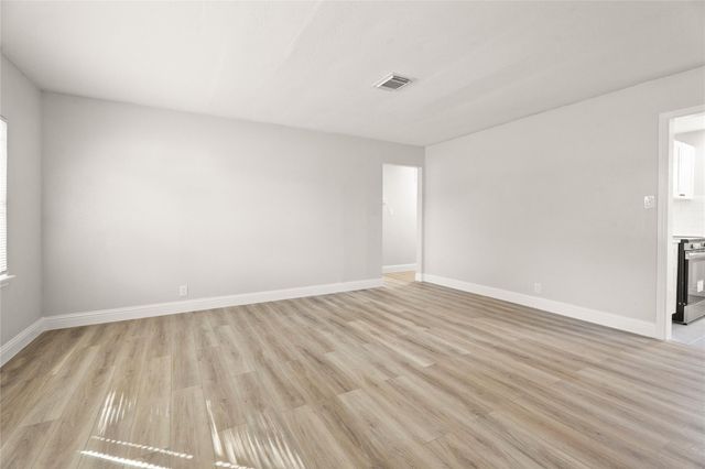 606 Roosevelt Street, La Marque, TX 77568